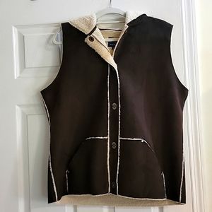 Roper Ladies XL faux suede and sheepskin vest